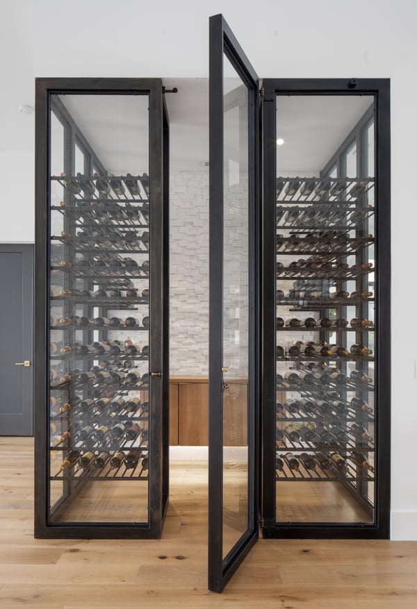 Ventimigila Residence - Wine Storage - Portrait One Point